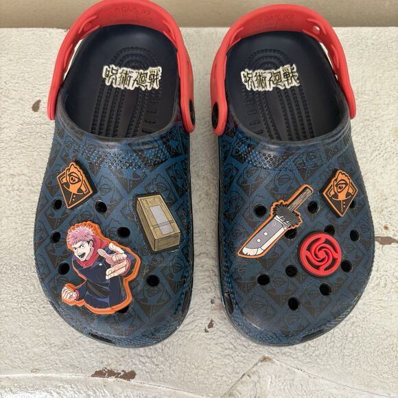 Jujutsu Kaisen  Anime Kids classic Crocs Size 1 Youth Pre-owned - Picture 1 of 5